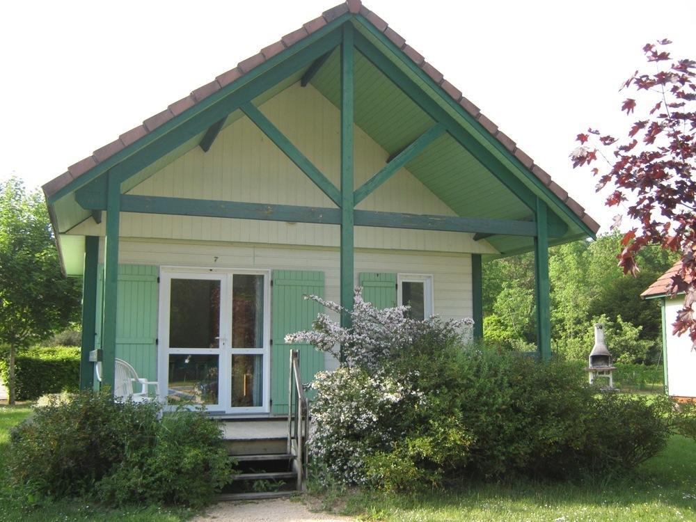 Village-Chalets Le Ru Du Pre Deux Rivieres Exterior foto